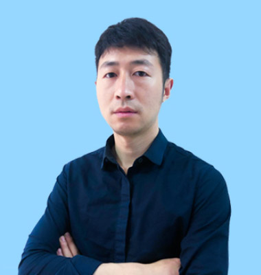 成都凯奇名师风采 - 资深焊工教师张街的教学之路